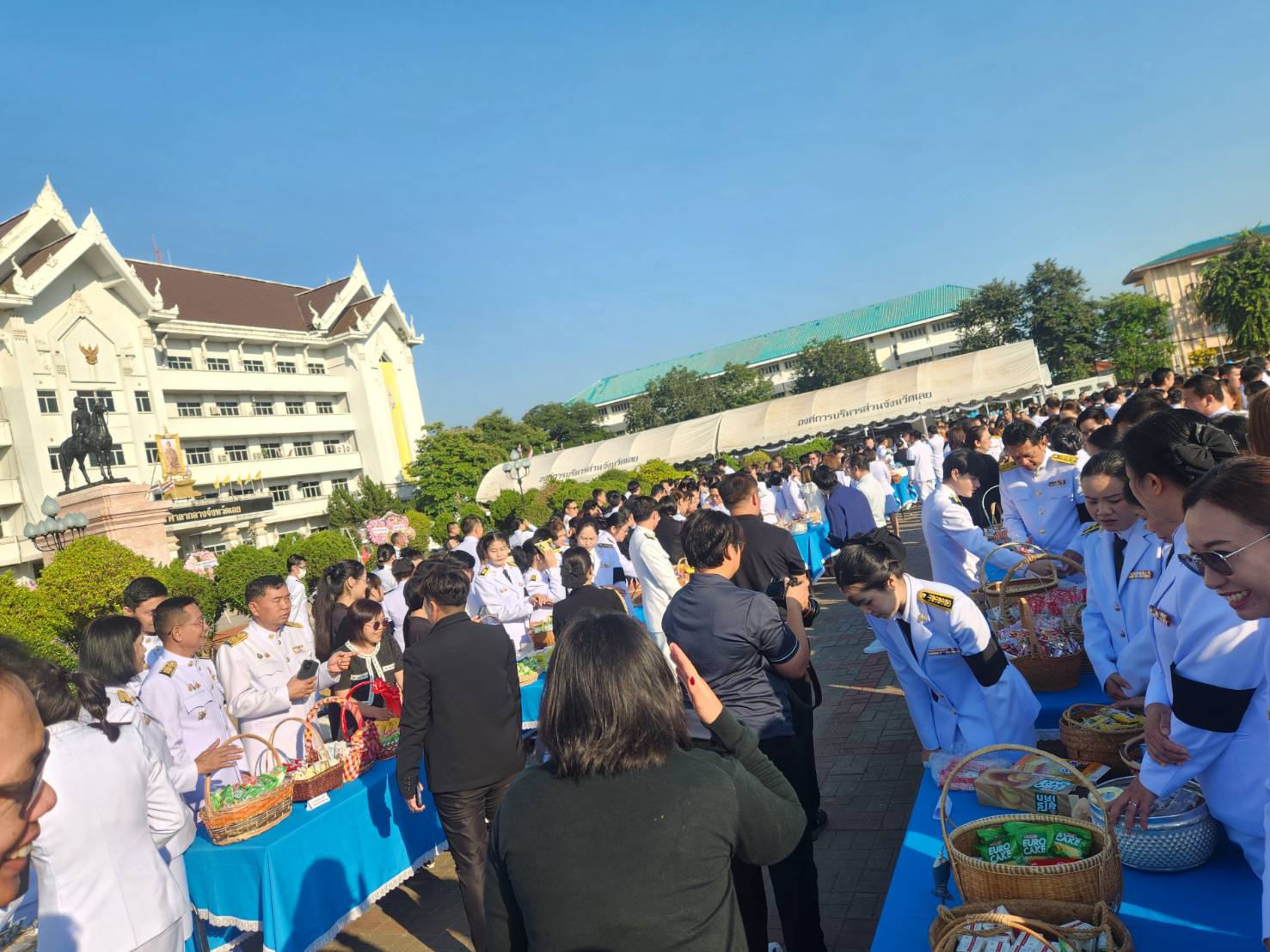 ร่วมกิจกรรมเนื่องในวันคล้ายวันสสรรคต สมเด็จพระนางเจ้าสิริกิติ์ พระบรมราชินีนาถ พระบรมราชชนนีพันปีหลวง