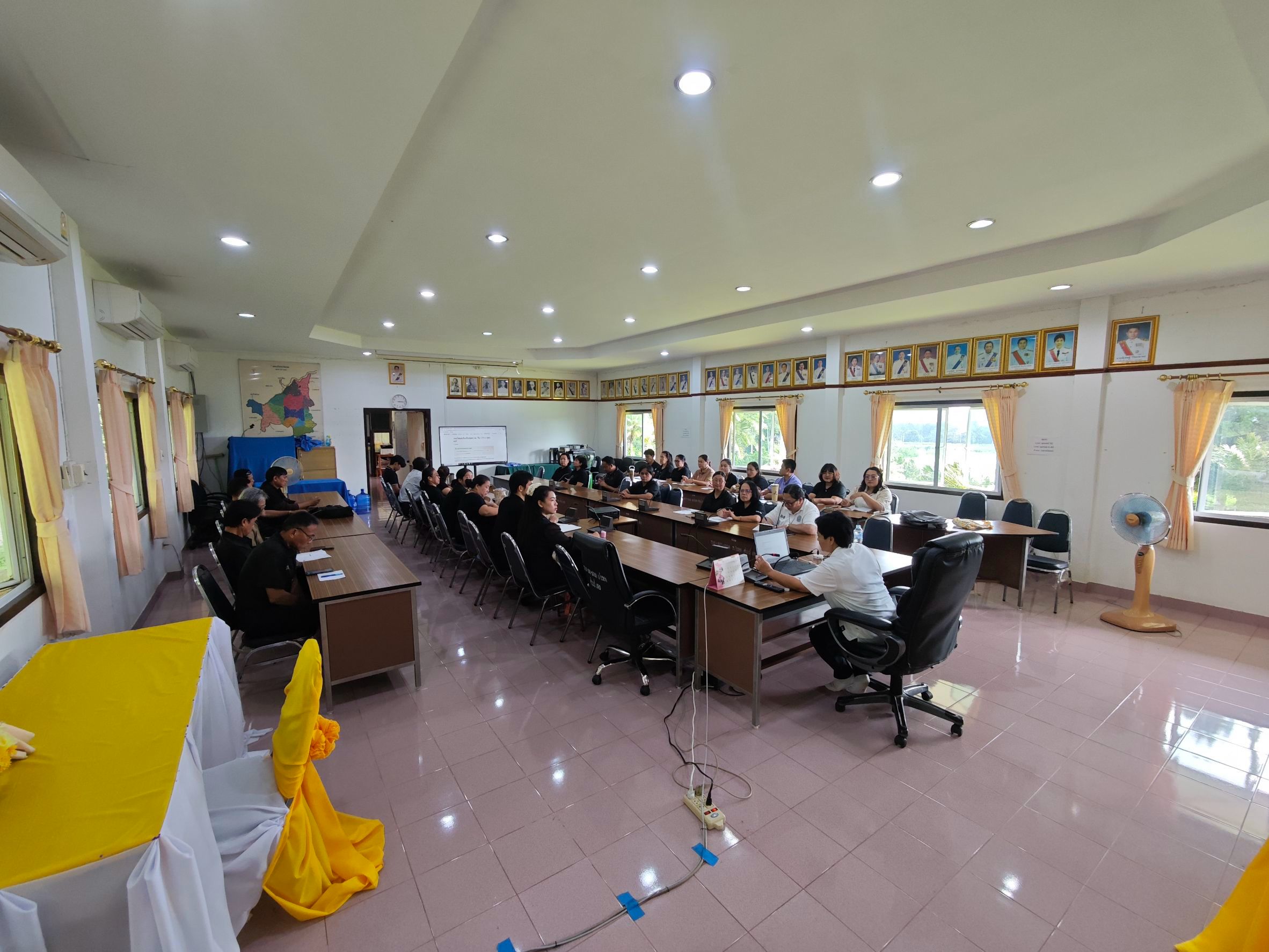 ศูนย์วิจัยและพัฒนาการเกษตรเลย จัดประชุมชี้แจงกรอบแนวทางการดำเนินงาน ของศูนย์ฯ