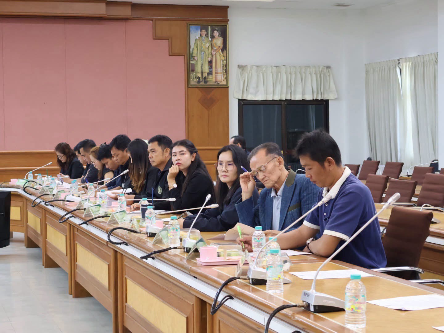 ร่วมประชุมคณะกรรมการขับเคลื่อนการพัฒนาศักยภาพการผลิตและการใช้ปุ๋ยอินทรีย์ที่เป็นมิตรกับสิ่งแวดล้อม